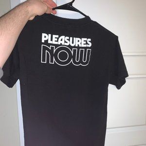 Pleasures "germ free passion" tee